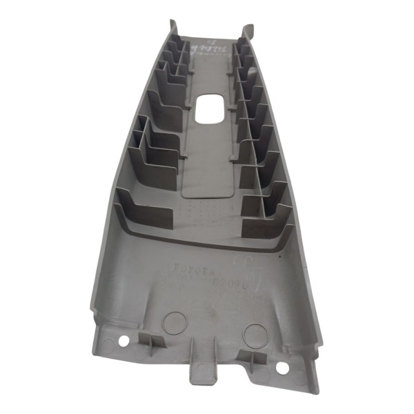 Moldura Superior Coluna Direita Toyota Fielder 1.8 2006
