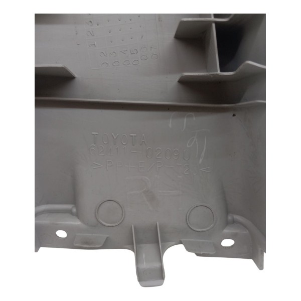 Moldura Superior Coluna Direita Toyota Fielder 1.8 2006