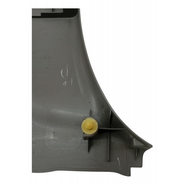 Acabamento Coluna Central Direito Toyota  Fielder 1.8 2006