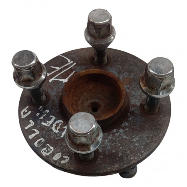 Cubo Roda Traseiro Esquerdo Toyota Corolla Fielder 1.8 2006