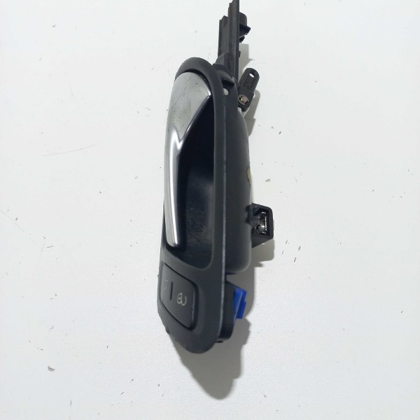 Maçaneta Puxador Interno Dianteiro Esquerdo Vw Jetta 2010 A A