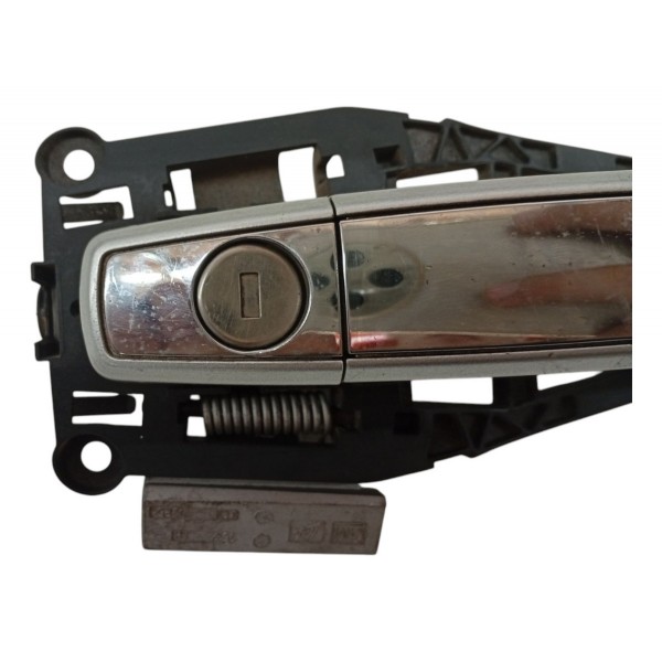 Maçaneta Externa Dianteira Esquerda Chevrolet Sonic 2012