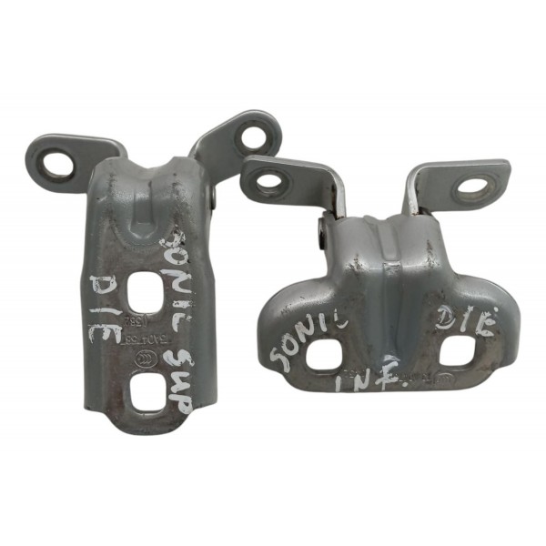 Dobradiça Porta Dianteira Esquerda Chevrolet Sonic 2011 2012