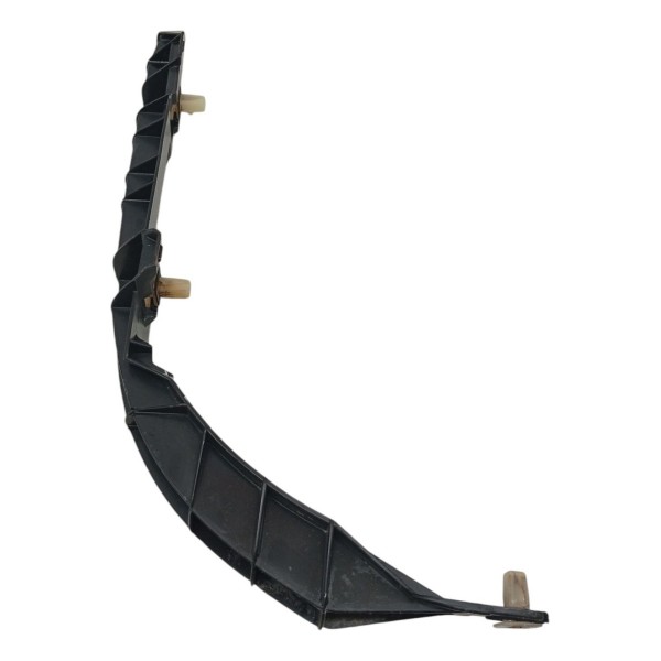 Guia Parachoque Traseiro Direito Toyota Corolla Fielder 2006