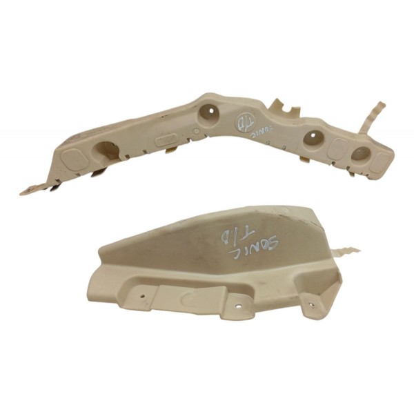 Suporte Parachoque Direito Chevrolet Sonic 2011 2012 2013