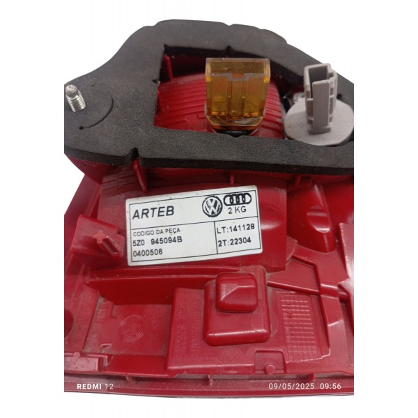 Lanterna Direita Tampa Traseira Volkswagen Fox 2015 2016
