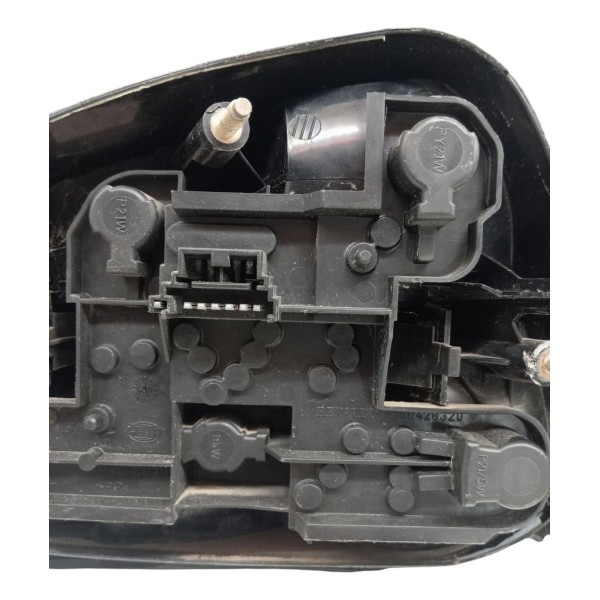 Lanterna Esquerda Renault Megane 99 2000 2001