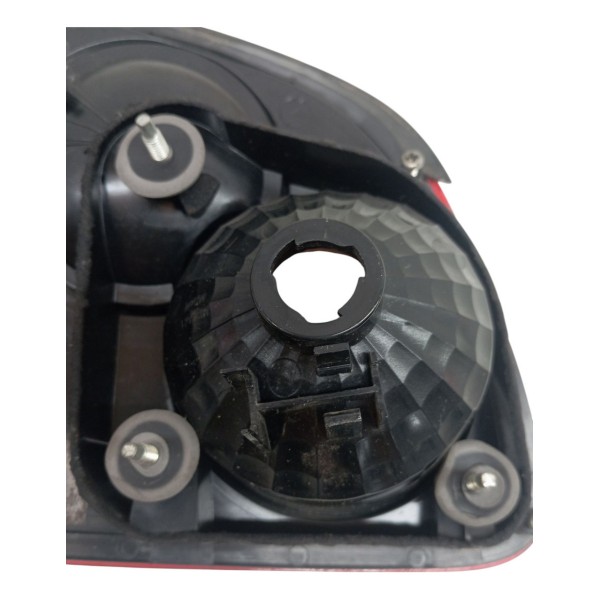 Lanterna Tampa Traseira Chevrolet Classic 2010 2011 2012