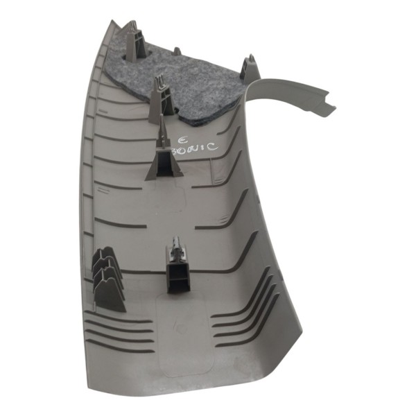 Moldura Coluna Esquerdo Chevrolet Sonic 2011 2012 2013