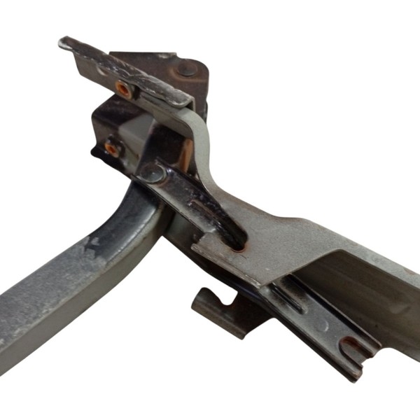 Braço Esquerdo Tampa Traseira Renault Fluence 2011 2012