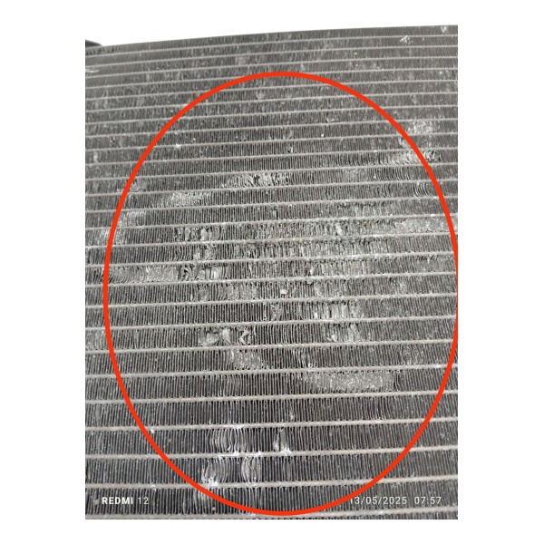 Condensador Ar Condicionado Peugeot 307 Sw 2004 Detalhe