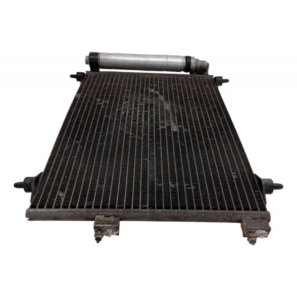 Condensador Ar Condicionado Peugeot 307 Sw 2004 Detalhe