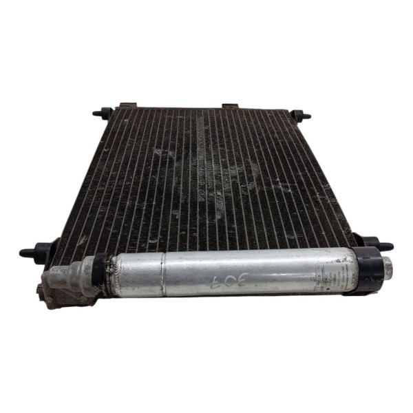 Condensador Ar Condicionado Peugeot 307 Sw 2004 Detalhe