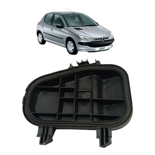 Tampa Farol Esquerdo Peugeot 206 1.4 2004 2005 Detalhe