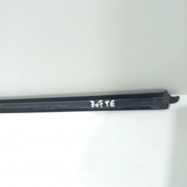 Pestana Externa Porta Traseira Esquerda Peugeot 307 Sw