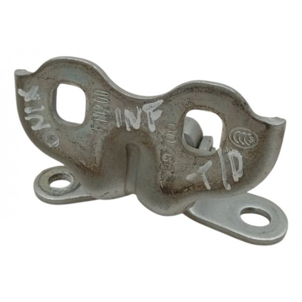 Dobradiça Porta Traseira Direita Chevrolet Onix 2020 2021