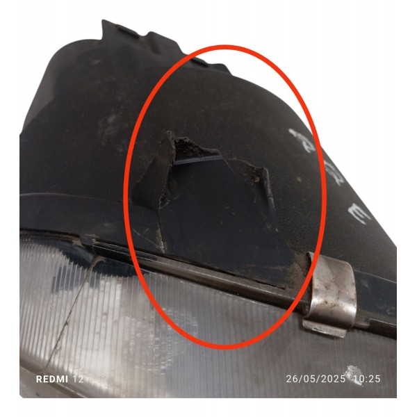 Farol Lado Esquerdo Chery Qq 1.1 2012 Detalhe