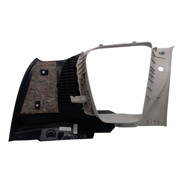 Acabamento Suporte Bagagito Direito  Citroen C3 Picasso 2012