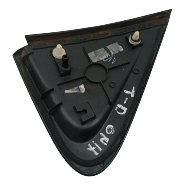 Acabamento Externo Traseiro Direito Chevrolet Onix 2020 2021