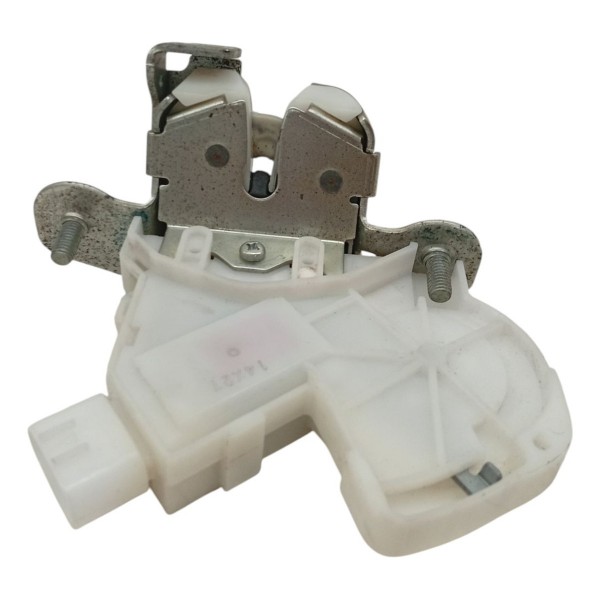 Fechadura Tampa Traseira Toyota Etios 2015 2016