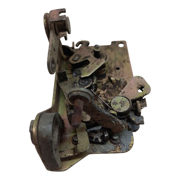 Fechadura Dianteira Direita Volkswagen Gol G2