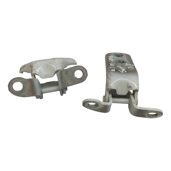 Dobradiça Porta Dianteira Esquerda Toyota Etios 2015 2016