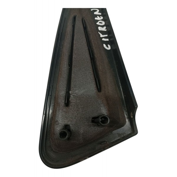 Moldura Externa Retrovisor Direito Citroen C3 Picasso 2012