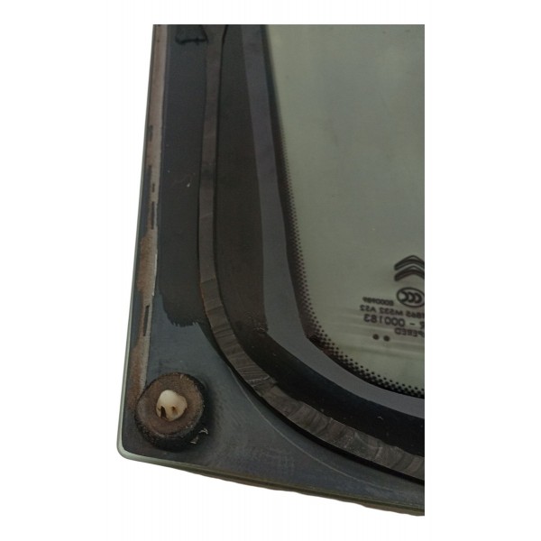 Vidro Fixo Traseiro Direita Citroen C3 Picasso 2012