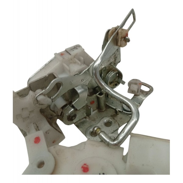 Fechadura Dianteira Direita Toyota Etios 2015 2016