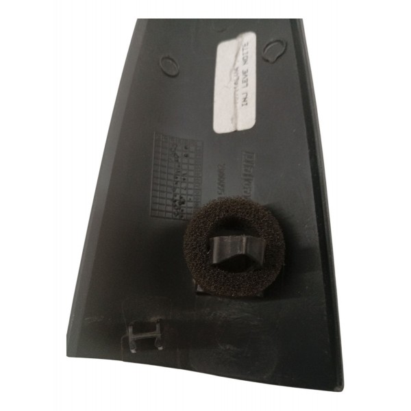 Acabamento Interno Traseiro Direito Citroen C3 Picasso 2012