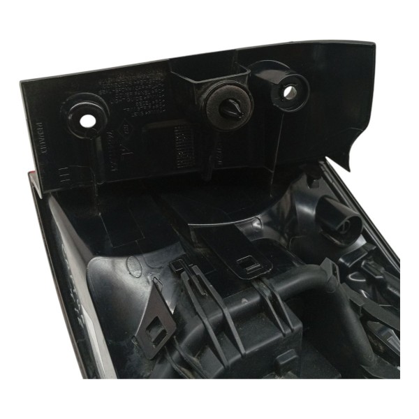 Lanterna Traseira Esquerda Renault Captur 1.6 2020 2021