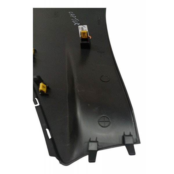 Moldura Console Central Esquerda Renault Captur 2020 2021