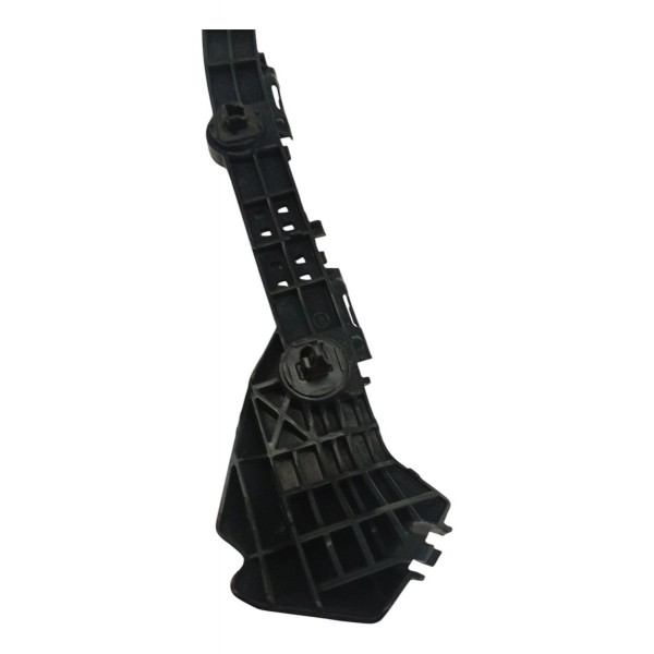 Guia Parachoque Traseiro Direito Toyota Corolla 2016 2017