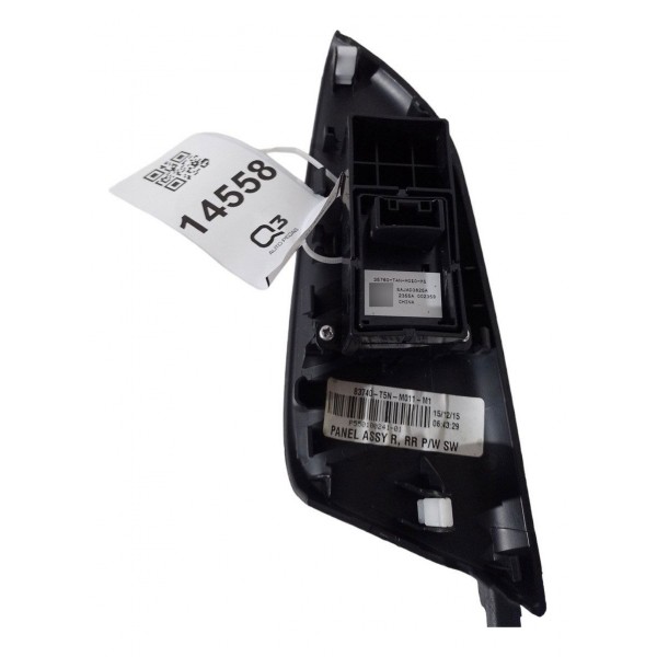 Moldura Botão Vidro Elétrico Traseiro Direito Honda Fit 2017