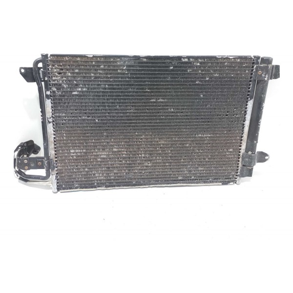 Condensador Volkswagen Jetta Variant 2010