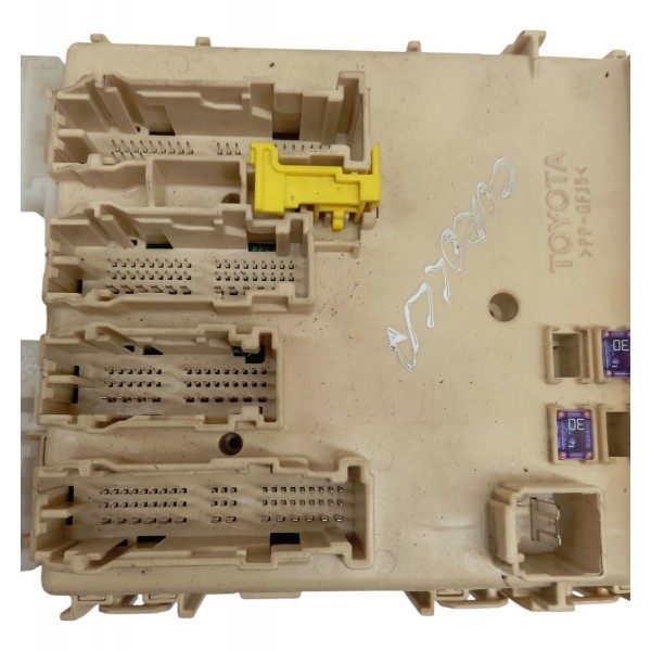 Caixa Fusíveis Toyota Corolla 1.8 2016 2017