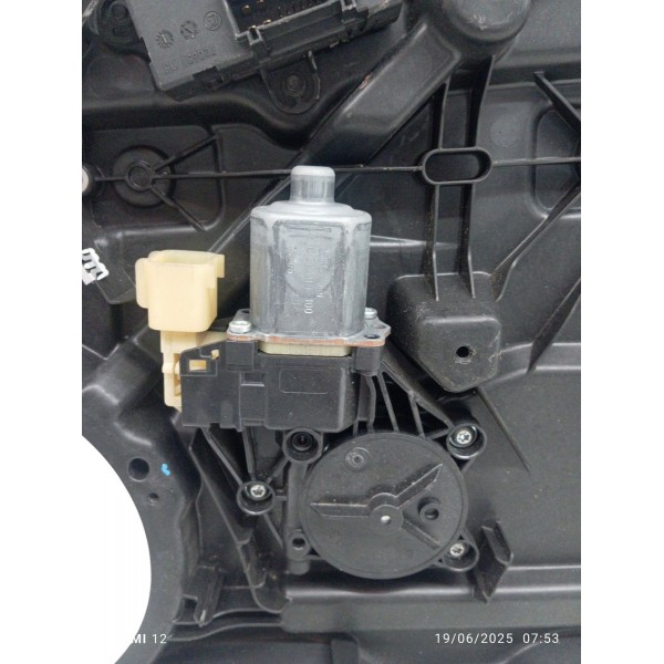 Maquina Vidro Traseira Esquerda Ford New Fiesta 2015 2016