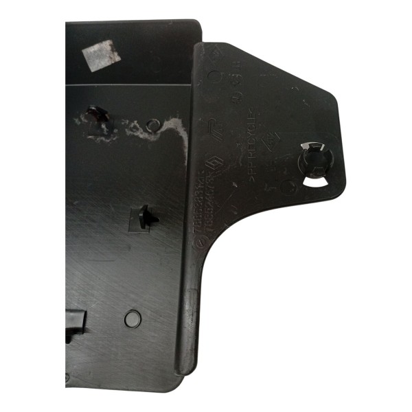 Defletor Esquerdo Churrasqueira Renault Logan 2016 2017