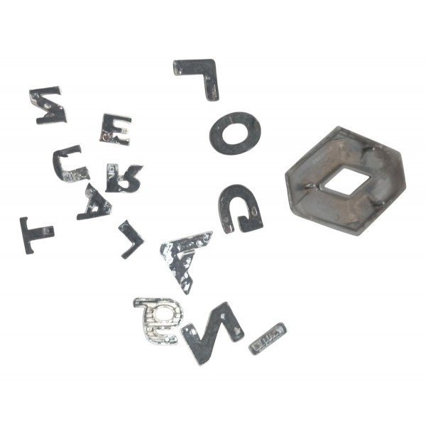 Emblema Tampa Traseira Renault Logan 1.6 2016 2017