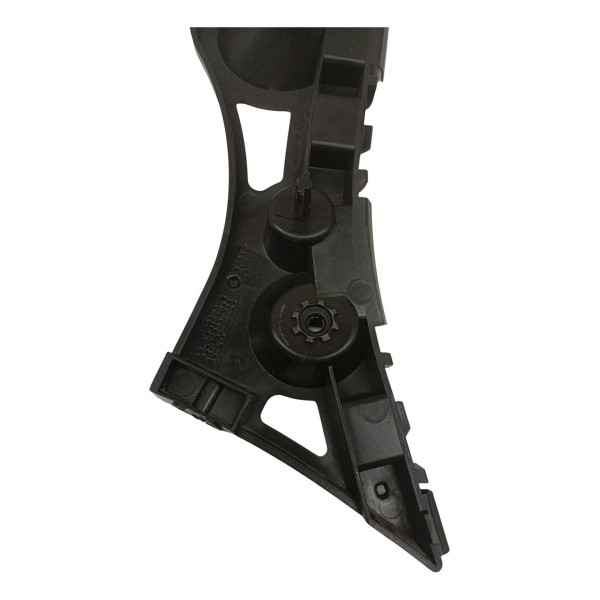 Guia Parachoque Traseiro Esquerdo Renault Logan 2016 2017