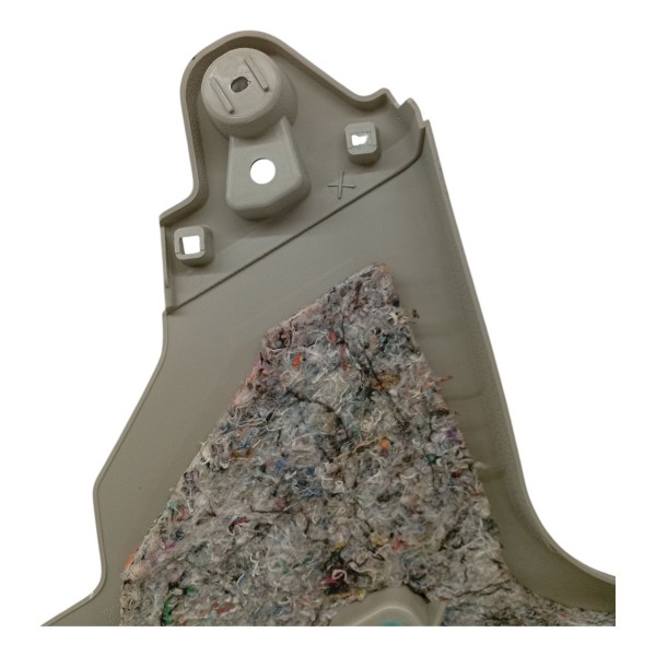 Acabamento Coluna Traseira Esquerda Renault Logan 2016 2017