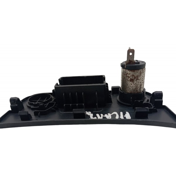 Tomada 12v Kia Picanto 2012 13 14