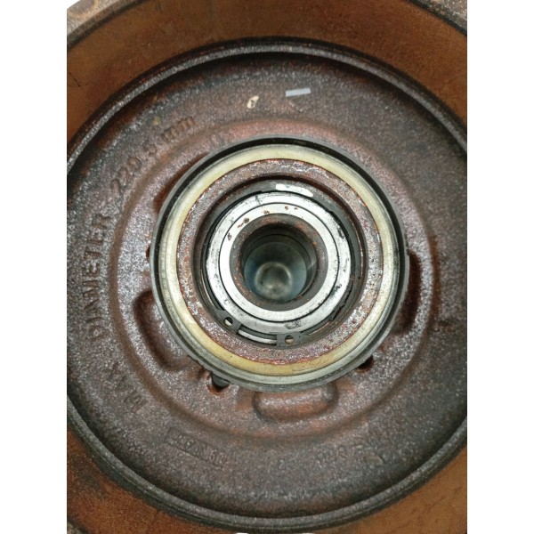 Panela Tambor Freio Traseiro Direito Renault Captur 2021