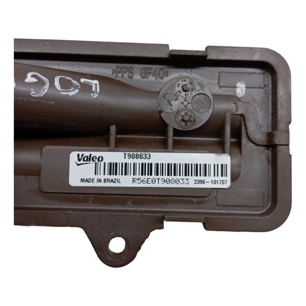 Radiador Ar Quente Renault Logan 1.6 2016 2017 Detalhe