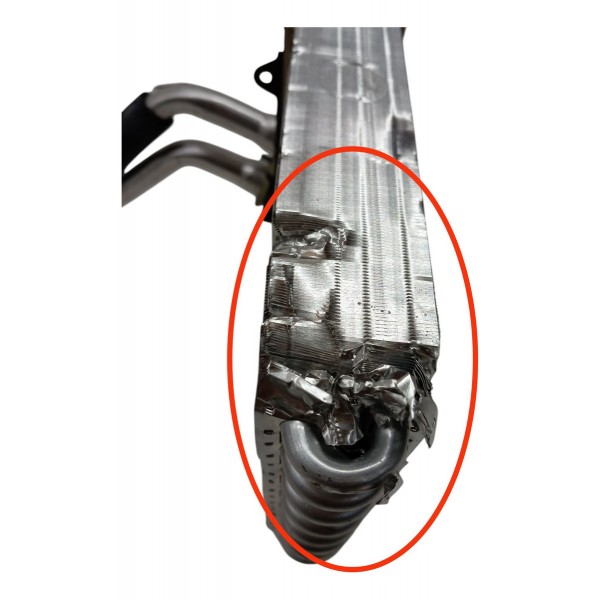 Radiador Ar Quente Renault Logan 1.6 2016 2017 Detalhe