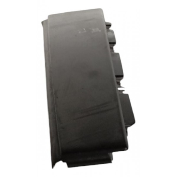 Moldura Externa Porta Traseira Direita Peugeot 2008 2016 17