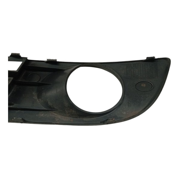 Moldura Farol Milha Direito Chevrolet Vectra 2007 2008