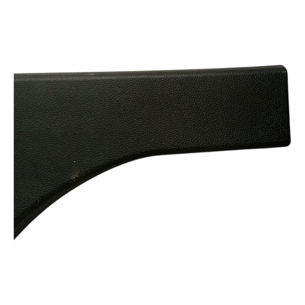 Moldura Traseira Direito Caixa Roda Vectra Elite 2007 2008