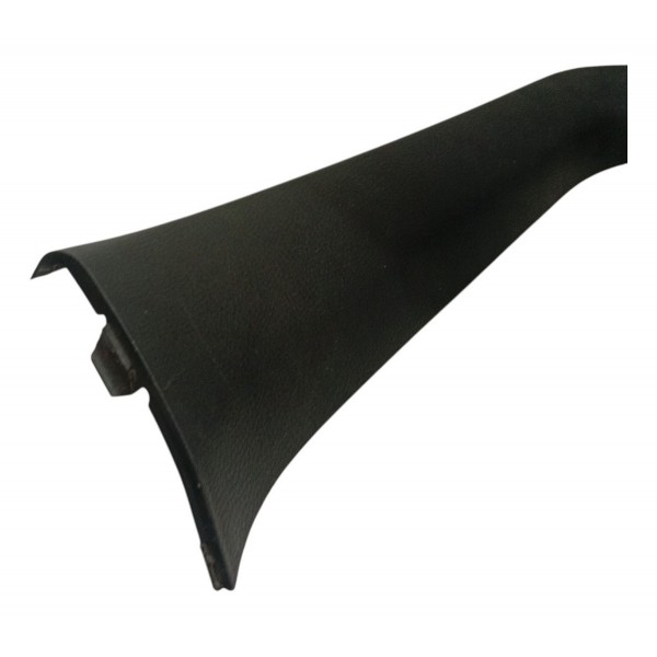 Moldura Direita Tampa Traseira Mitsubishi Airtrek 2007 2008