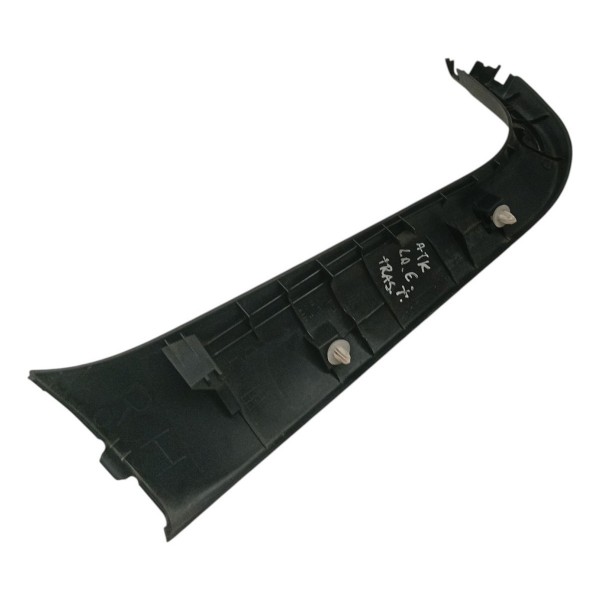 Moldura Direita Tampa Traseira Mitsubishi Airtrek 2007 2008